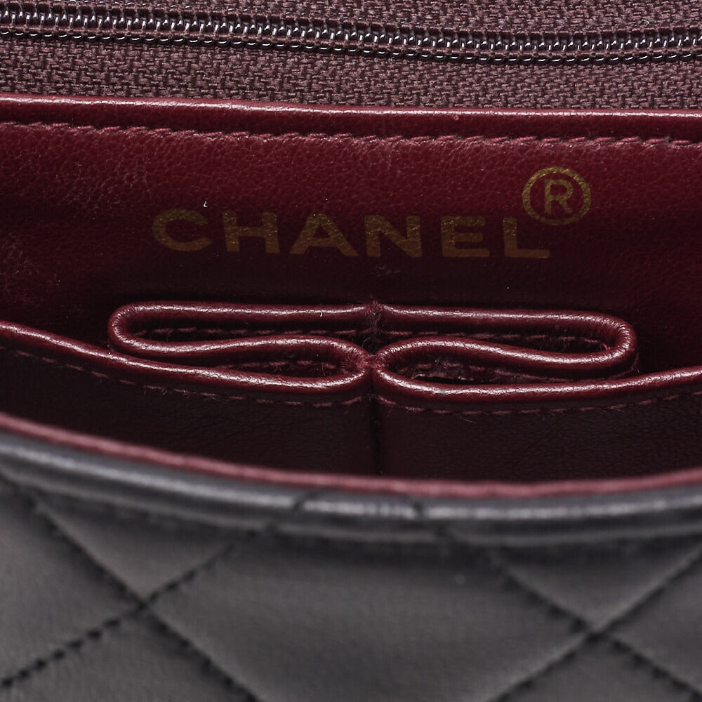 CHANEL Shoulder Bag Mini Matelasse Lambskin Black Gold-Tone Hardware Pre-Owned - Vintage La Charme