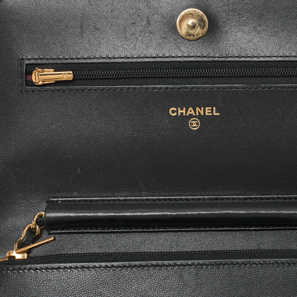 CHANEL Chain Wallet Matelasse Lambskin Black Gold-Tone Hardware Pre-Owned - Vintage La Charme