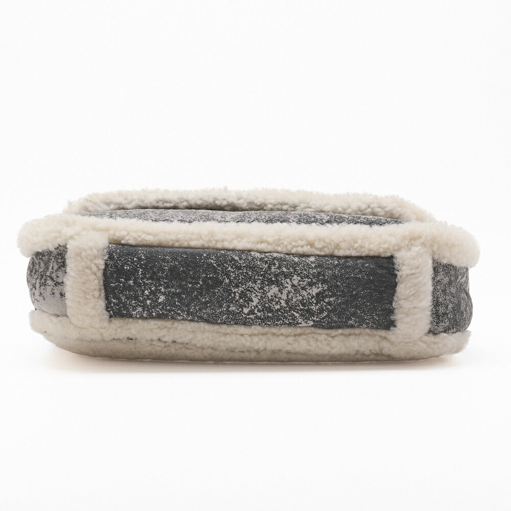 CHANEL Shoulder Bag Coco Mark Mouton Fur White Gray Silver-Tone Hardware Pre-Owned - Vintage La Charme