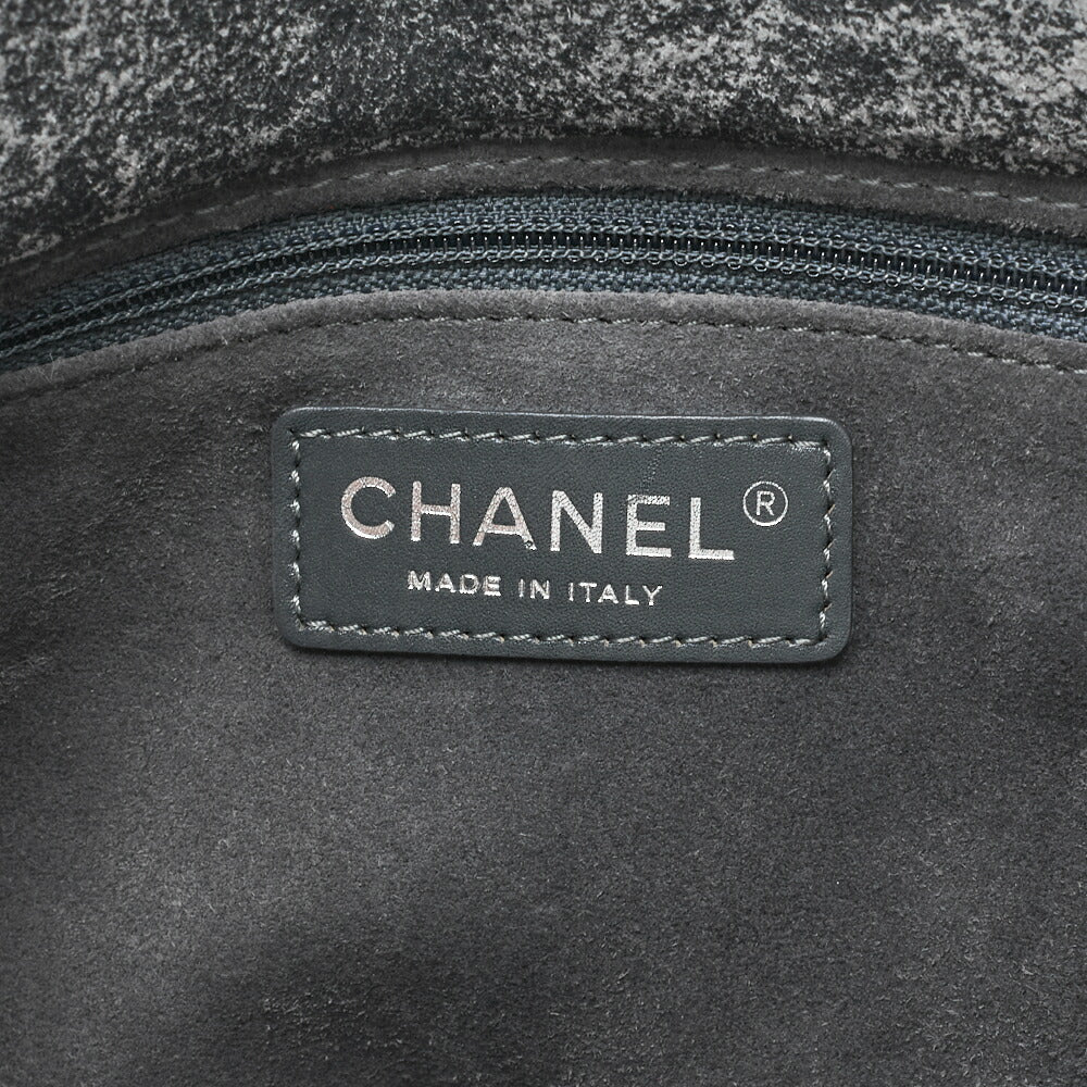 CHANEL Shoulder Bag Coco Mark Mouton Fur White Gray Silver-Tone Hardware Pre-Owned - Vintage La Charme