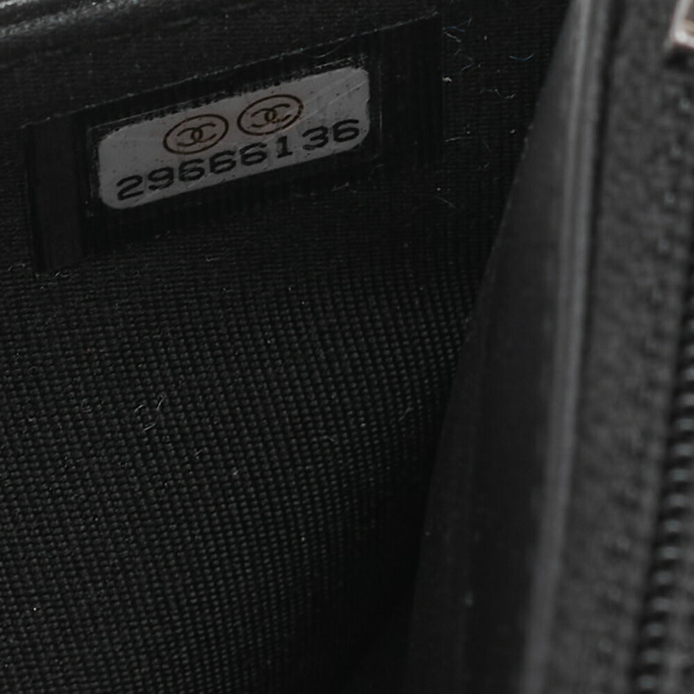 CHANEL Boy Chanel Matelasse Chain Wallet Caviar Skin Black Silver-Tone Hardware Pre-Owned - Vintage La Charme