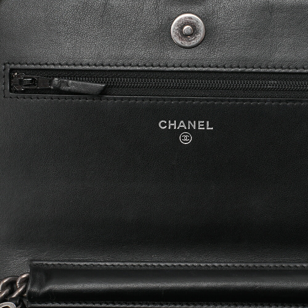 CHANEL Boy Chanel Matelasse Chain Wallet Caviar Skin Black Silver-Tone Hardware Pre-Owned - Vintage La Charme