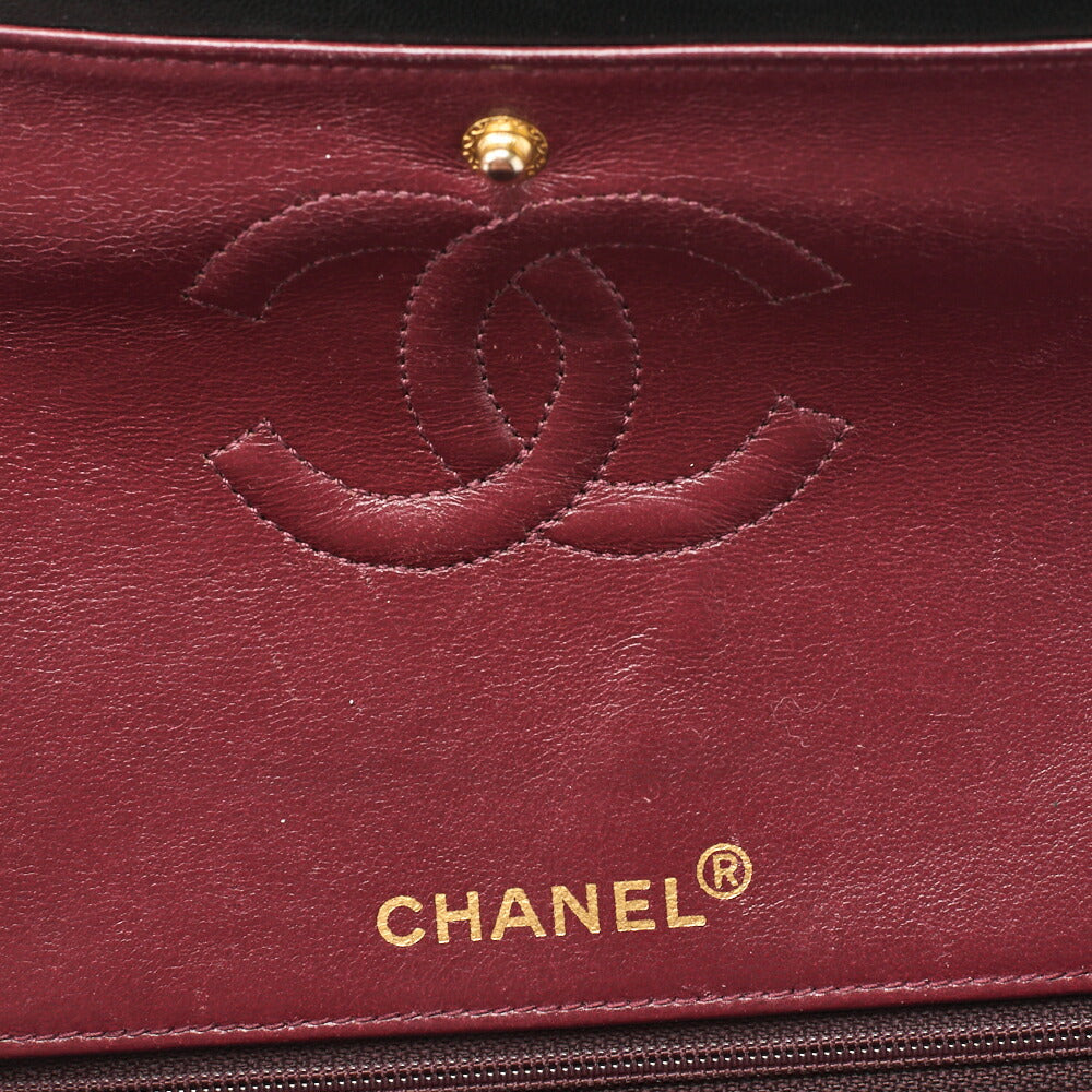 CHANEL Shoulder Bag, Matelasse Double Flap, Lambskin, Black, Gold-Tone Hardware, Pre-Owned - Vintage La Charme