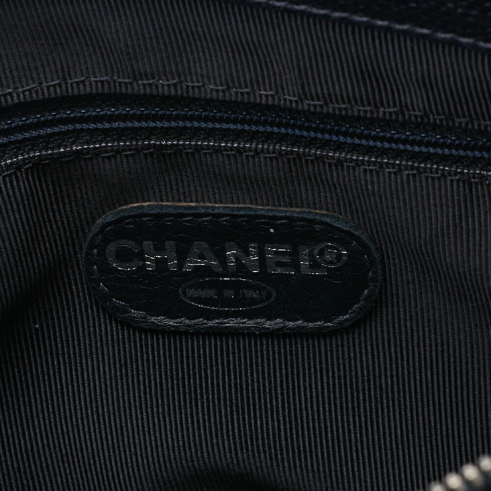 CHANEL Shoulder Bag, Matelasse, Caviar Skin, Navy, Silver-Tone Hardware, Pre-Owned - Vintage La Charme