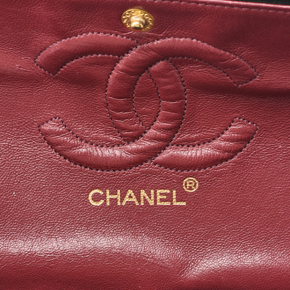 CHANEL Shoulder Bag Matelasse Double Flap Lambskin Black Gold-Tone Hardware Pre-Owned - Vintage La Charme