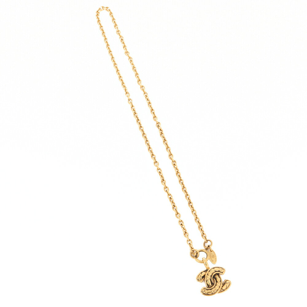 CHANEL Necklace, Coco Mark Matelasse, Gold Plated, Gold, Gold-Tone Hardware, Pre-Owned - Vintage La Charme