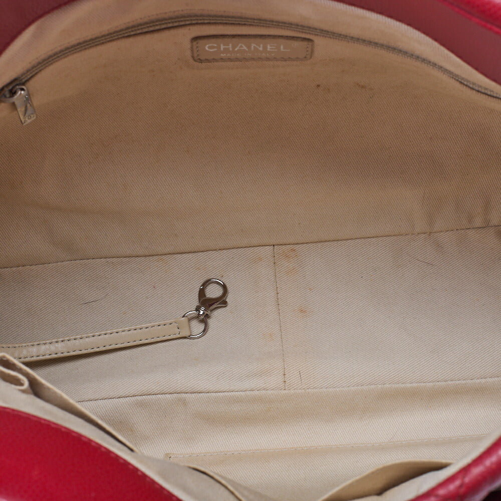 Chanel Shoulder Bag Matelasse Caviar Skin Red Silver-Tone Hardware Pre-Owned - Vintage La Charme