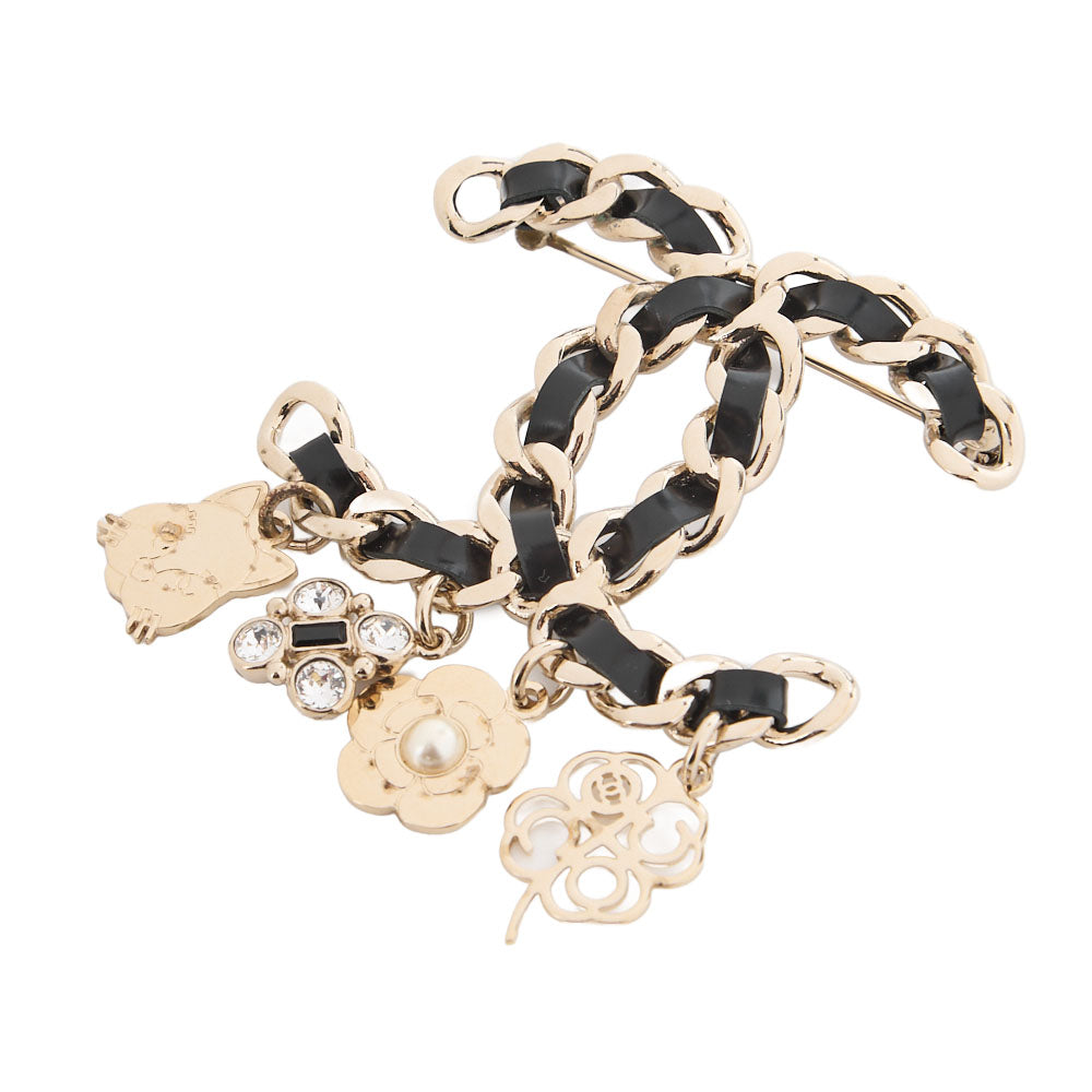 CHANEL Brooch, Coco Mark Leather Charm, Gold-Plated, Gold, Gold-Tone Hardware, Pre-Owned - Vintage La Charme