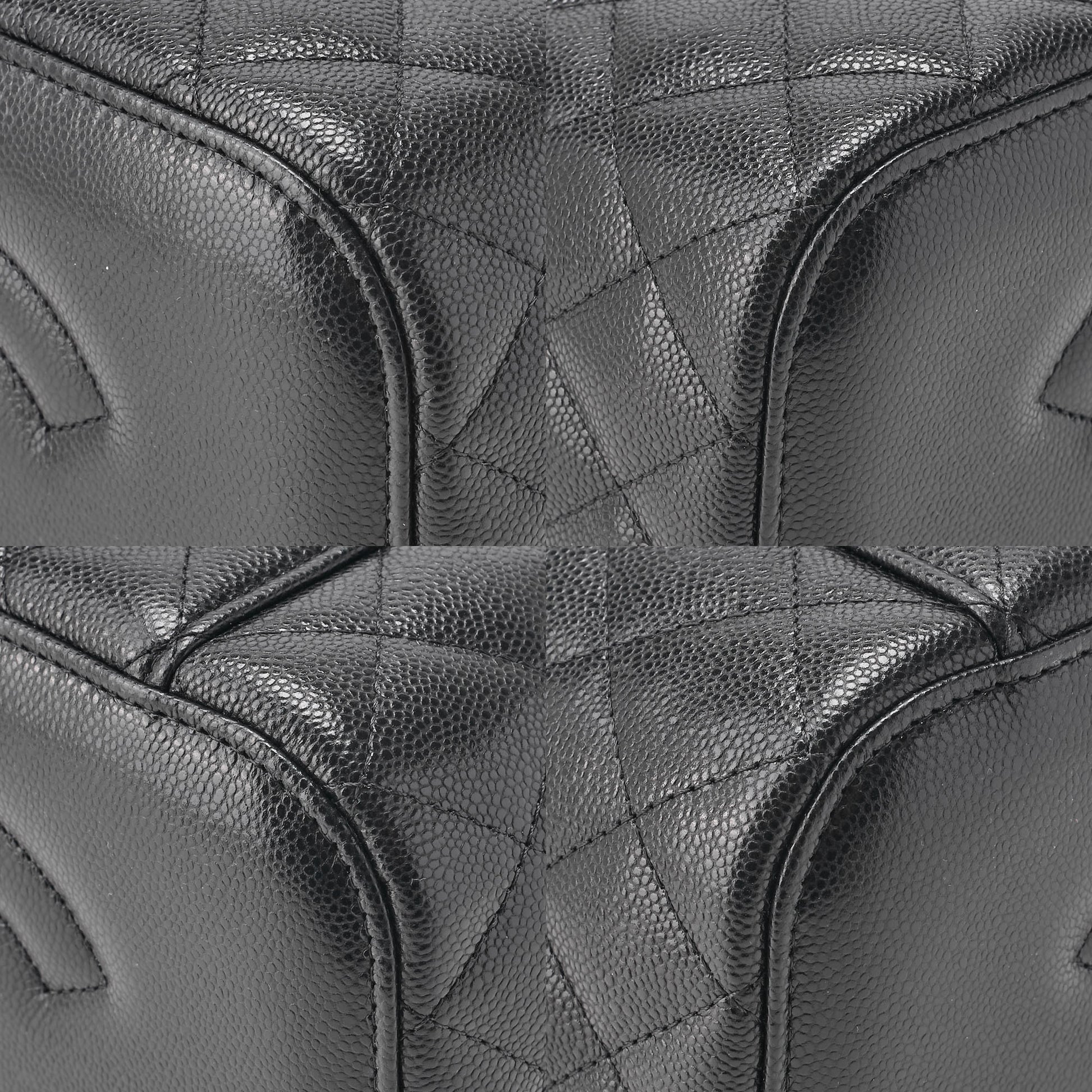 CHANEL Vanity Handbag, Matelasse, Caviar Skin, Black, Gold-Tone Hardware, Pre-Owned - Vintage La Charme