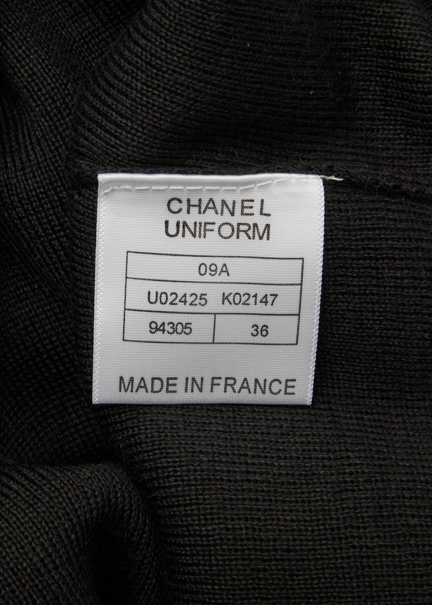 CHANEL Cardigan, Long Sleeve, Cut and Sew, Wool Blend, Black, Silver-Tone Hardware, Pre-Owned - Vintage La Charme