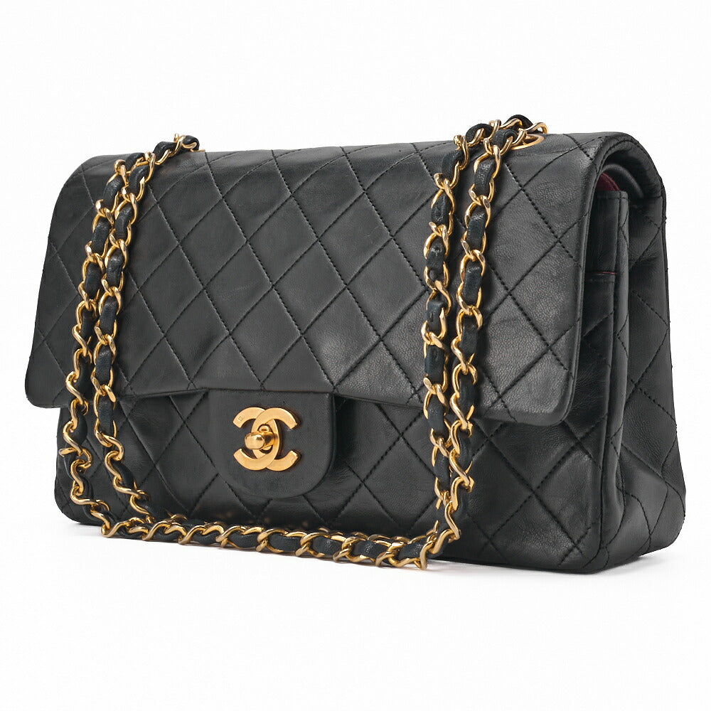 CHANEL Chain Shoulder Bag Matelasse Lambskin Black Gold-Tone Hardware Pre-Owned - Vintage La Charme