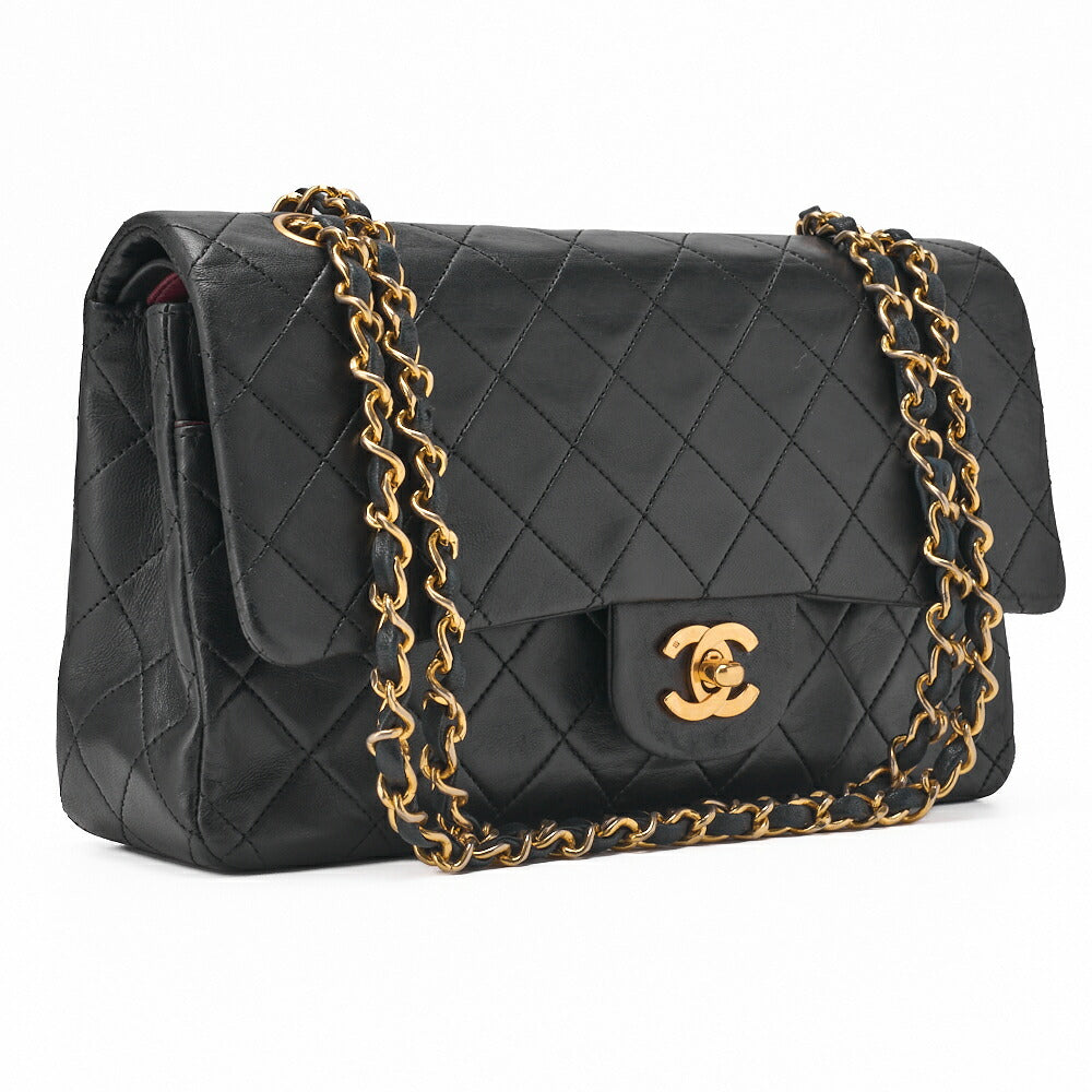 CHANEL Chain Shoulder Bag Matelasse Lambskin Black Gold-Tone Hardware Pre-Owned - Vintage La Charme