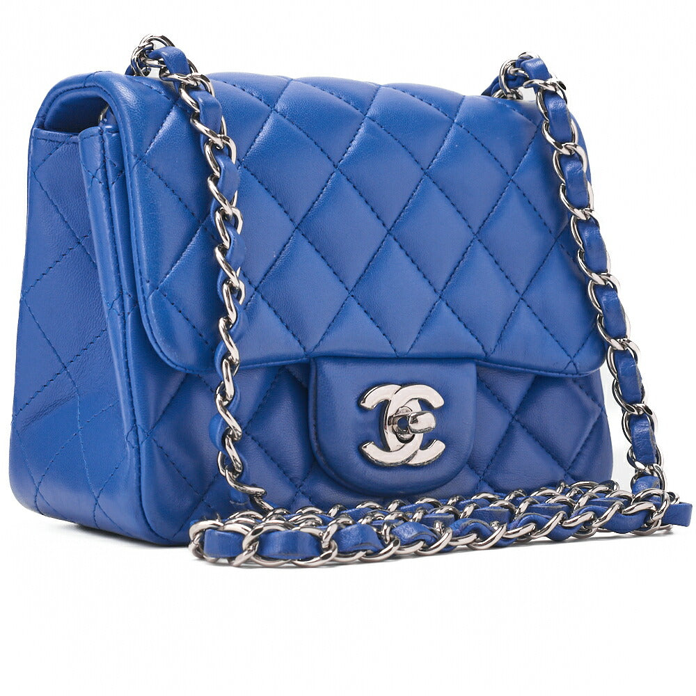 CHANEL Chain Shoulder Bag Mini Matelasse Turn Lock Lammleder Navy Gold-Tone Hardware Pre-Owned