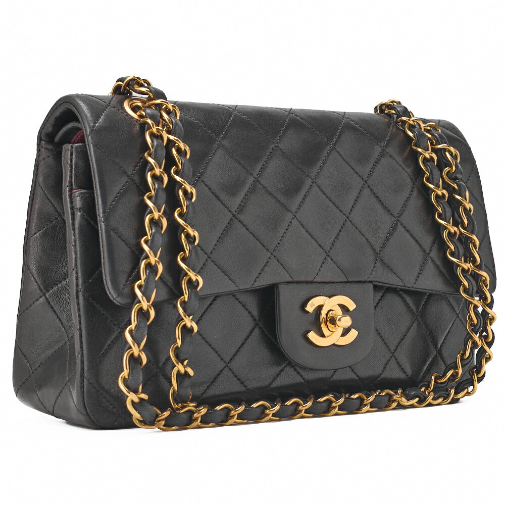 CHANEL Chain Shoulder Bag Matelasse Double Flap Lambskin Black Gold-Tone Hardware Pre-Owned - Vintage La Charme