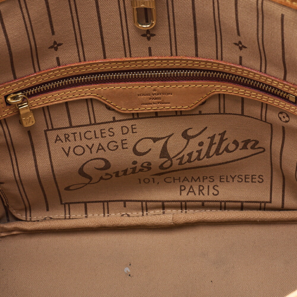 Louis Vuitton Tote Bag, Monogram, Canvas, Brown, Gold-Tone Hardware, Pre-Owned - Vintage La Charme