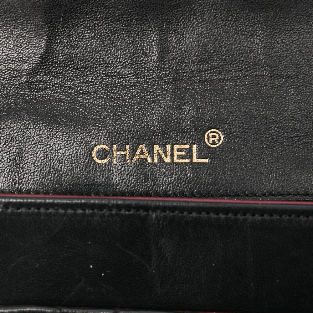 CHANEL Shoulder Bag Matelasse Lambskin Black Gold-Tone Hardware Pre-Owned - Vintage La Charme
