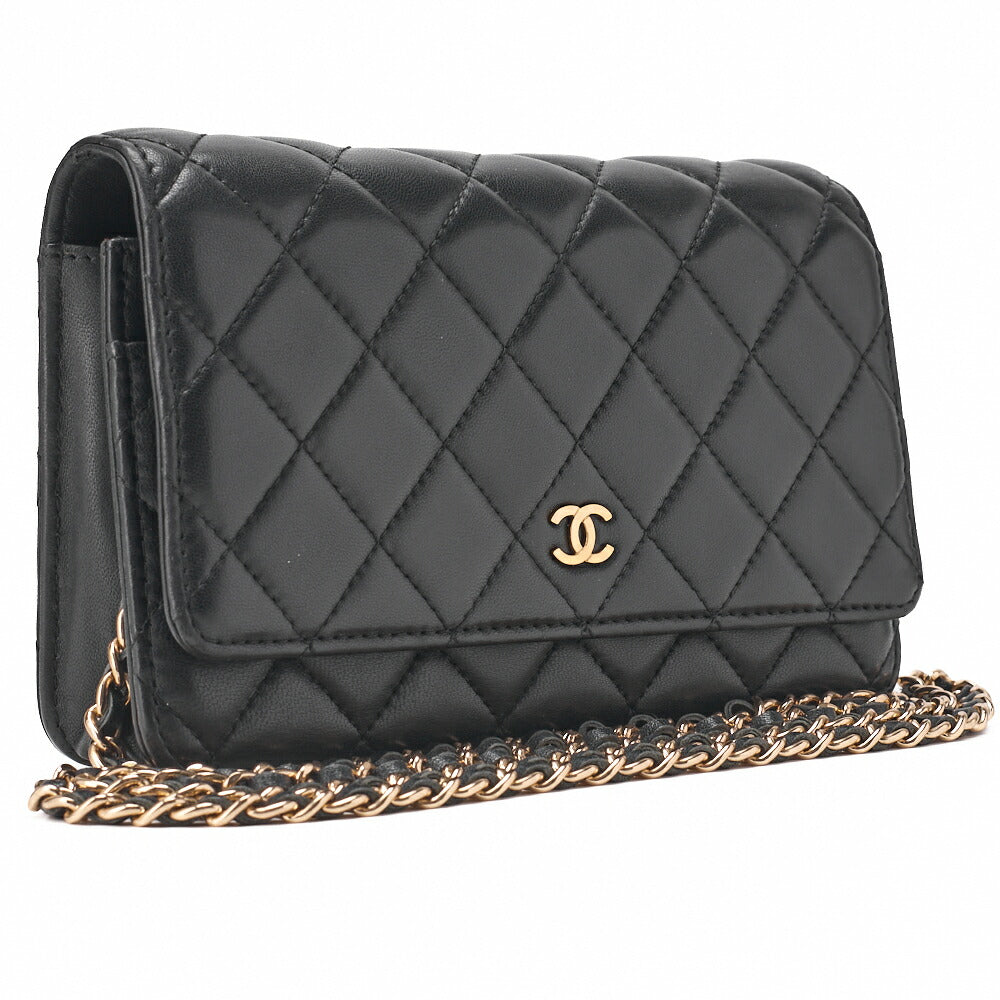 Chanel Chain Wallet Matelasse Lambskin Black Gold-Tone Hardware Pre-Owned - Vintage La Charme