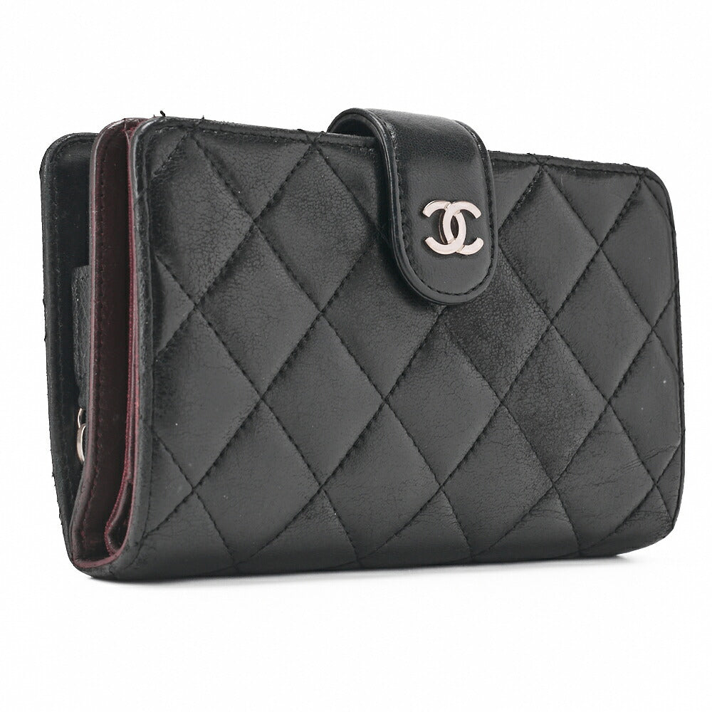 CHANEL Bi-Fold Wallet Matelasse Lambskin Black Silver-Tone Hardware Pre-Owned - Vintage La Charme