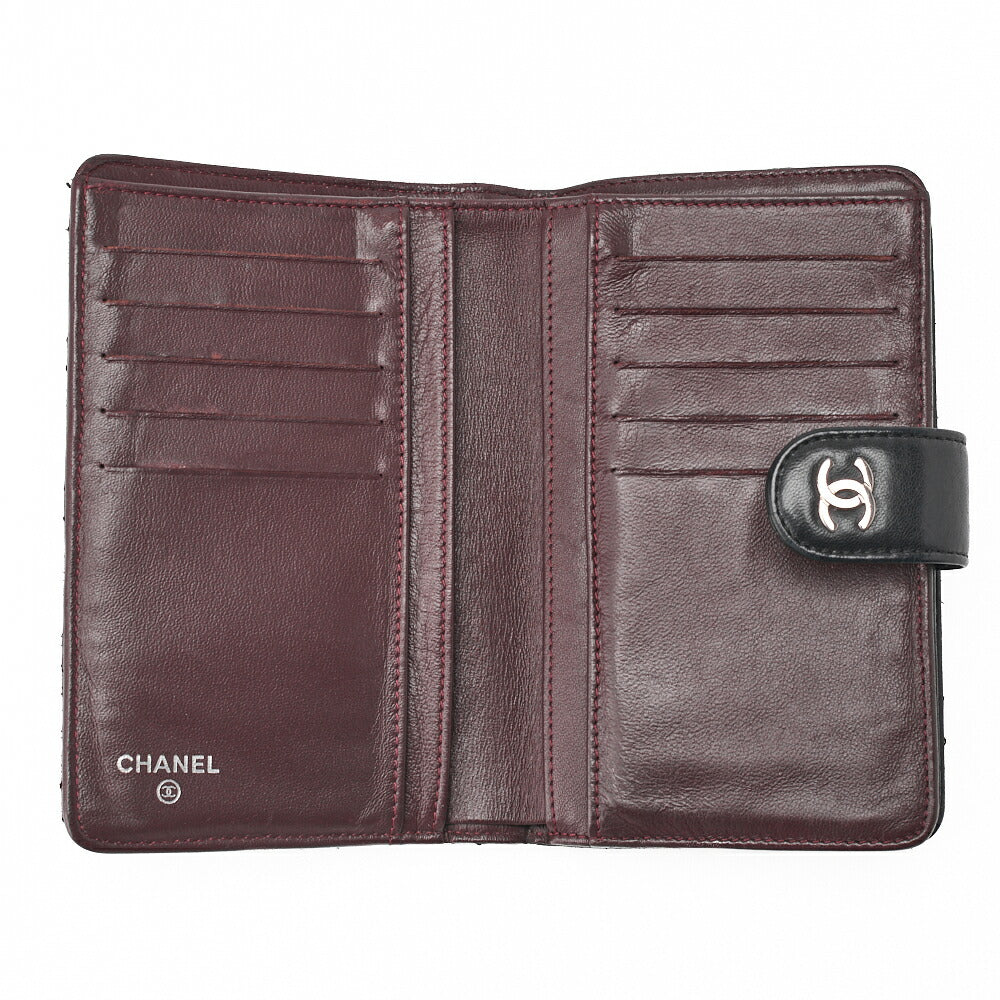 CHANEL Bi-Fold Wallet Matelasse Lambskin Black Silver-Tone Hardware Pre-Owned - Vintage La Charme