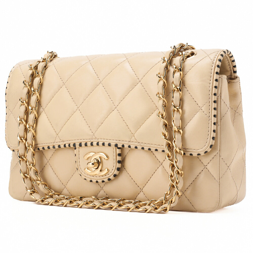 CHANEL Chain Shoulder Bag Matelasse Lambskin Beige Gold-Tone Hardware Pre-Owned - Vintage La Charme