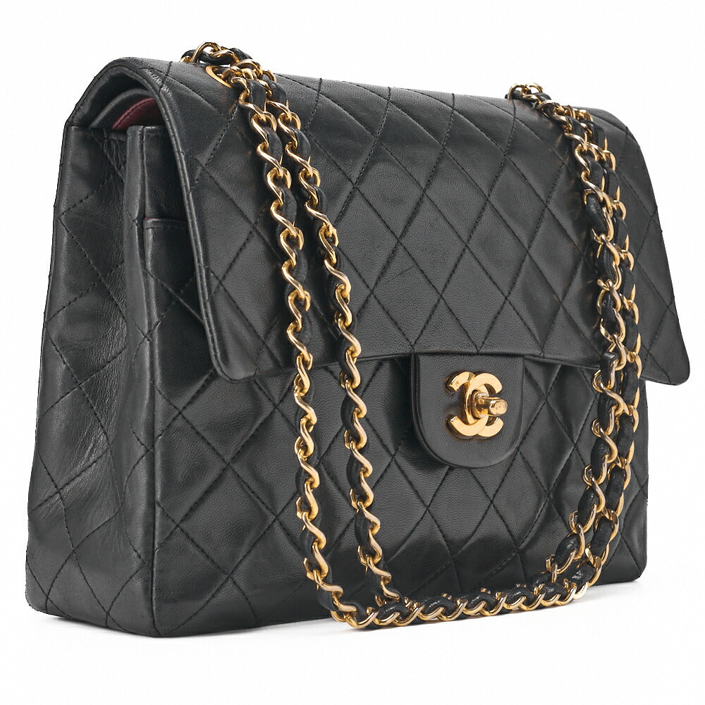 CHANEL Chain Shoulder Bag Matelasse Double Flap Lambskin Black Gold-Tone Hardware Pre-Owned - Vintage La Charme