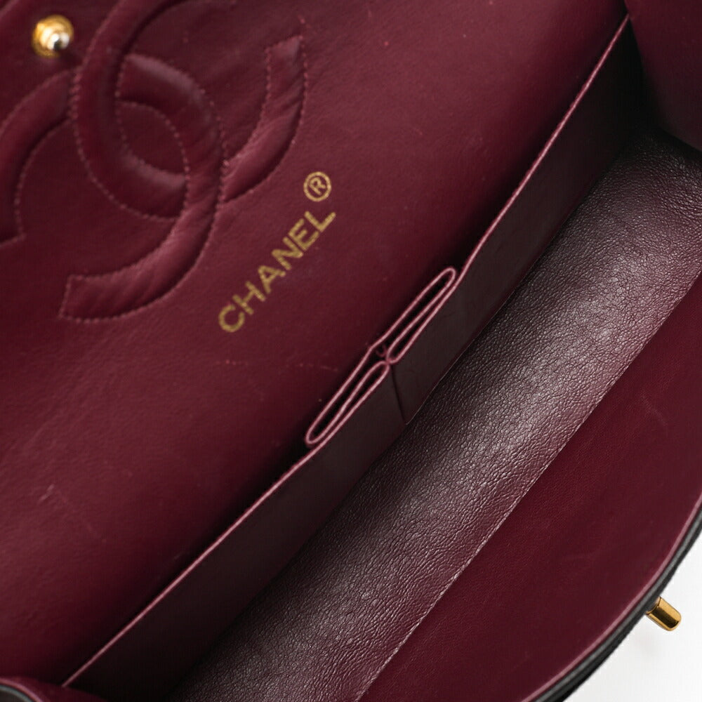 CHANEL Chain Shoulder Bag Matelasse Double Flap Lambskin Black Gold-Tone Hardware Pre-Owned - Vintage La Charme