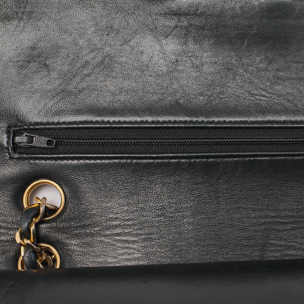 CHANEL Chain Shoulder Bag Matelasse Double Flap Lambskin Black Gold-Tone Hardware Pre-Owned - Vintage La Charme