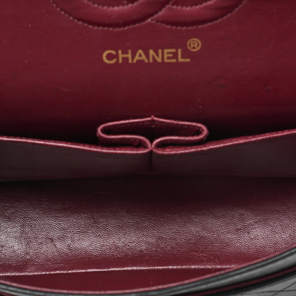 CHANEL Chain Shoulder Bag Matelasse Double Flap Lambskin Black Gold-Tone Hardware Pre-Owned - Vintage La Charme