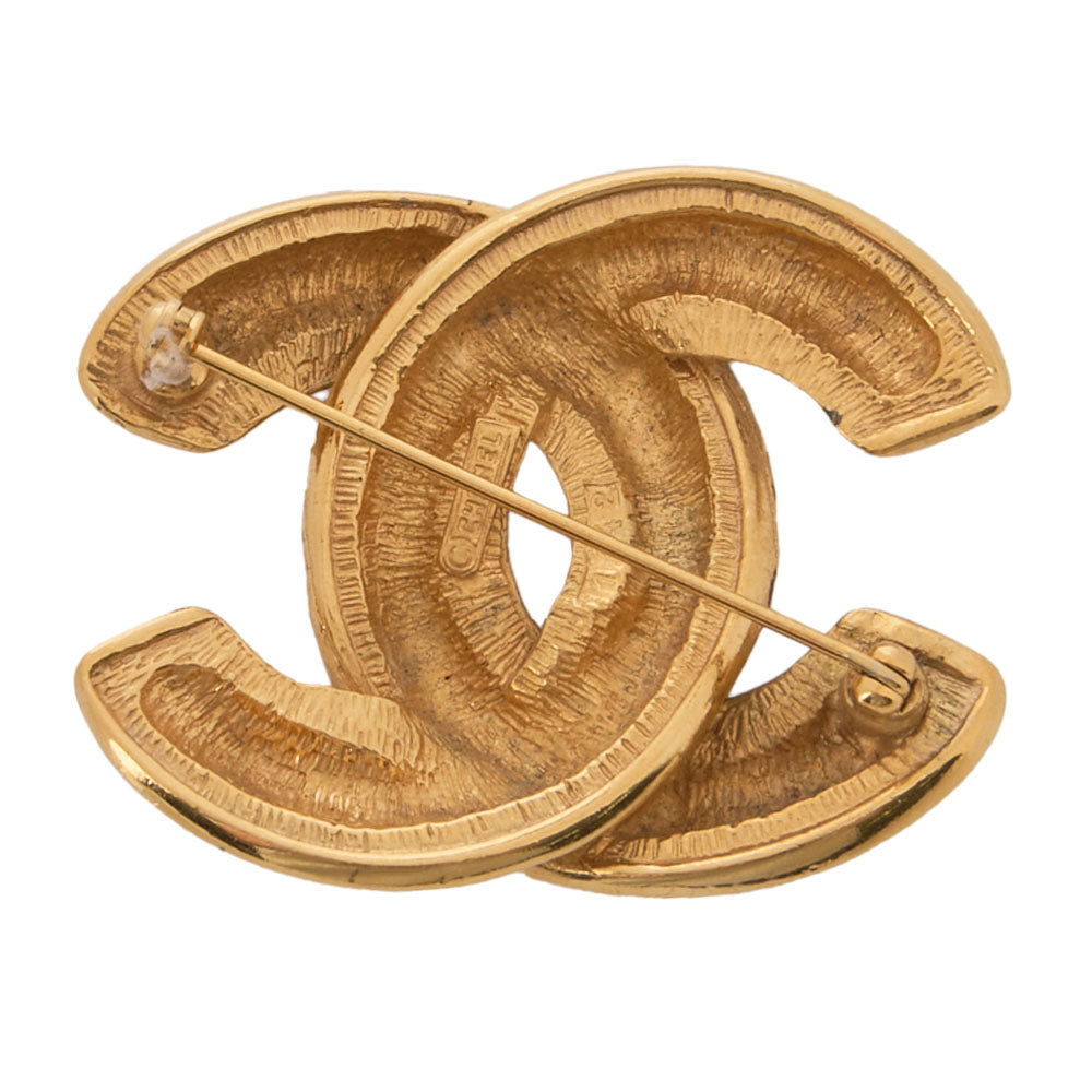 CHANEL Brooch, Coco Mark, Matelasse, Gold Plated, Gold, Gold-Tone Hardware, Pre-Owned - Vintage La Charme