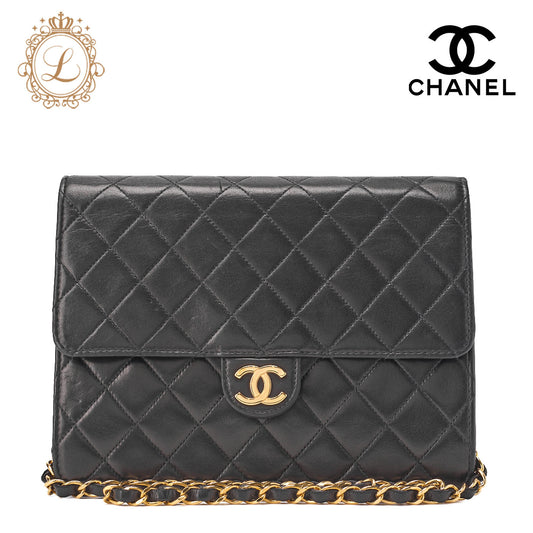 CHANEL Chain Shoulder Bag Matelasse Lambskin Black Gold-Tone Hardware Pre-Owned - Vintage La Charme