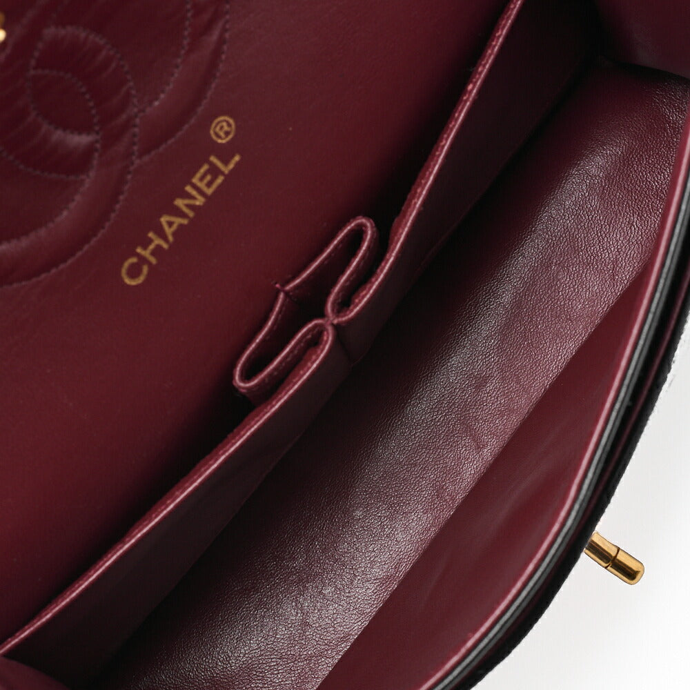 CHANEL Chain Shoulder Bag Matelasse Double Flap Lambskin Black Gold-Tone Hardware Pre-Owned - Vintage La Charme