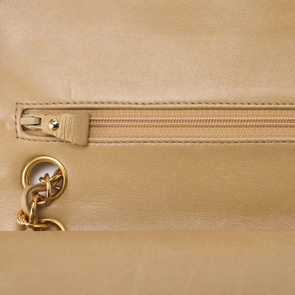CHANEL Chain Shoulder Bag Matelasse Double Flap Lambskin Beige Gold-Tone Hardware Pre-Owned - Vintage La Charme
