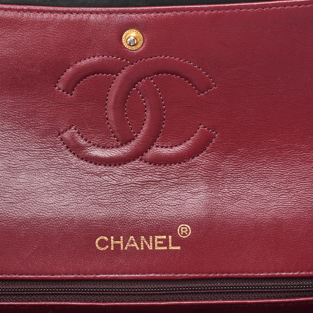 CHANEL Chain Shoulder Bag Matelasse Double Flap Lambskin Black Gold-Tone Hardware Pre-Owned - Vintage La Charme