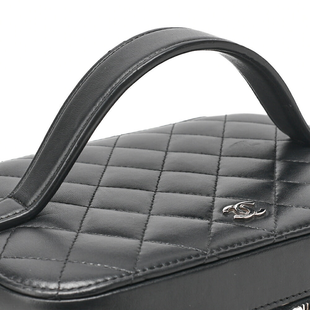 CHANEL Vanity Handbag Matelasse Lambskin Black Silver-Tone Hardware Pre-Owned - Vintage La Charme
