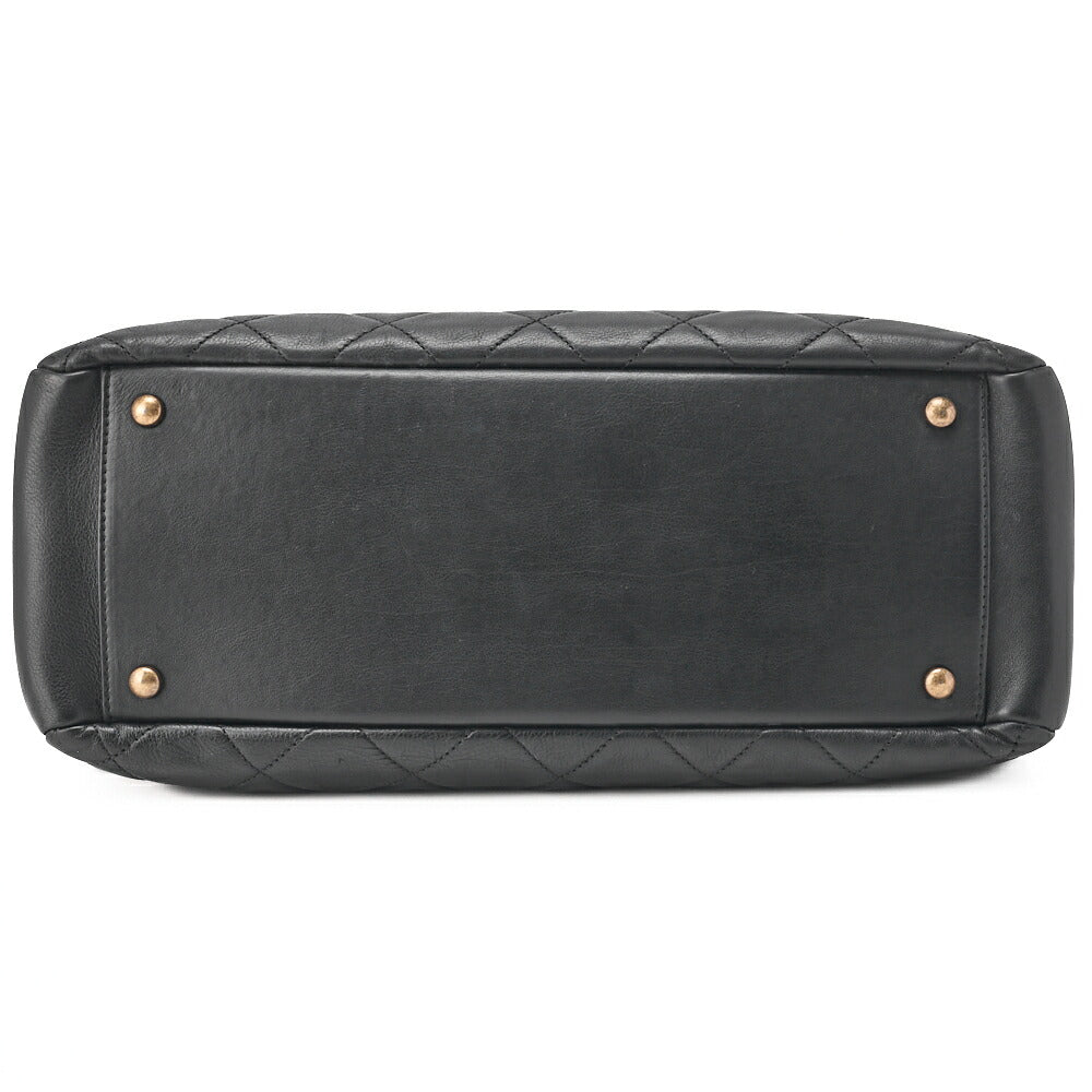 CHANEL Shoulder Bag Matelasse Calfskin Black Gold-Tone Hardware Pre-Owned - Vintage La Charme