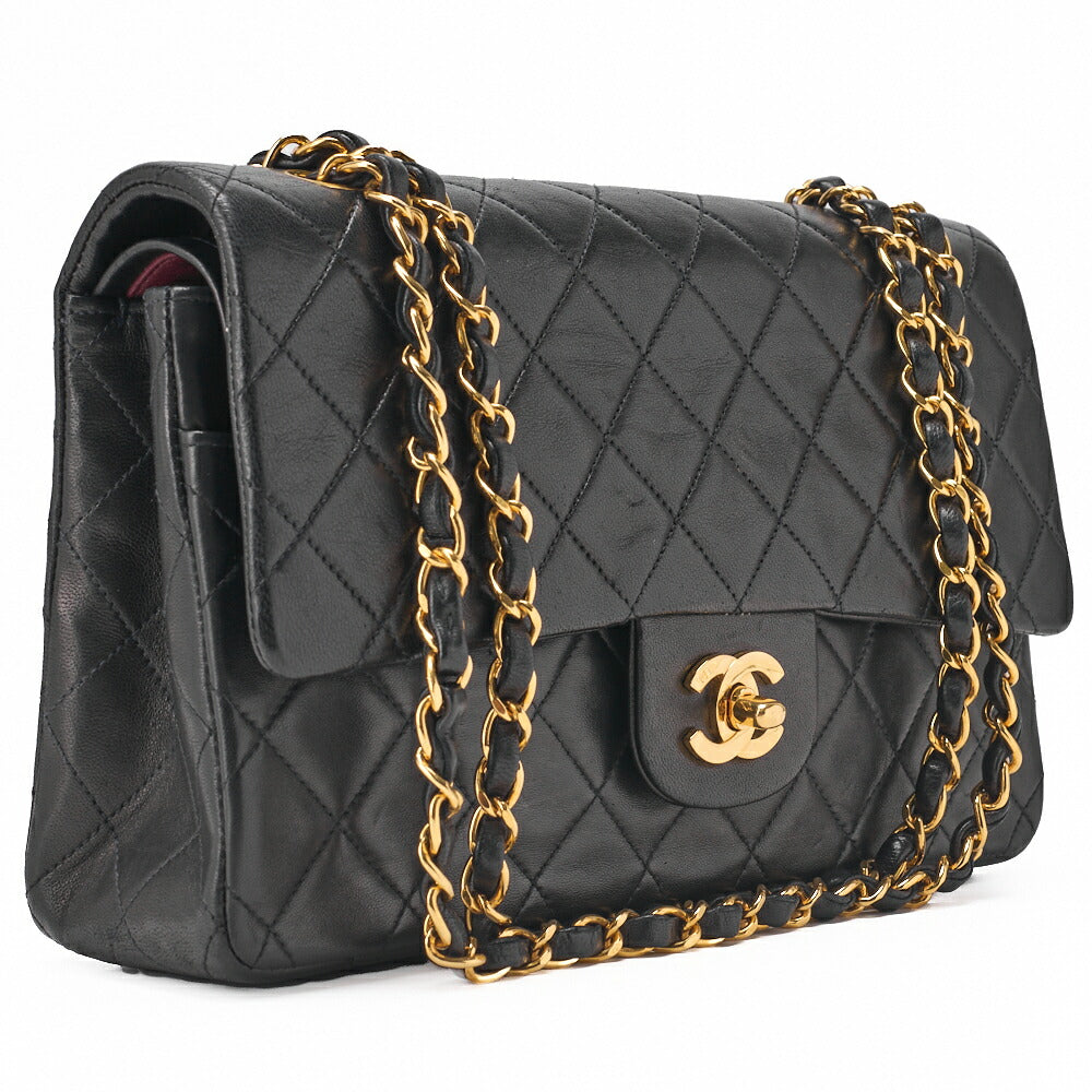 CHANEL Shoulder Bag Matelasse Double Flap Lambskin Black Gold-Tone Hardware Pre-Owned - Vintage La Charme