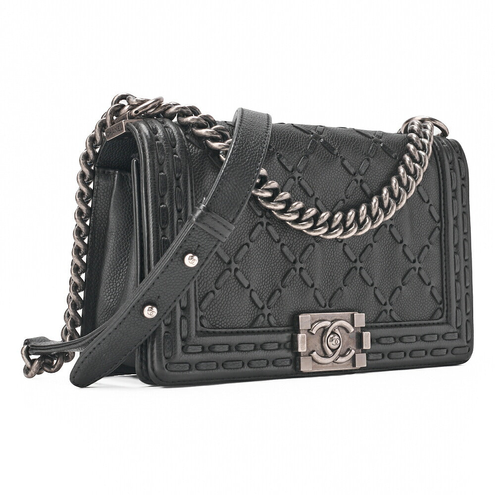 CHANEL Shoulder Bag, Boy Chanel V Stitch, Denim, Silver-Tone Hardware, Pre-Owned - Vintage La Charme