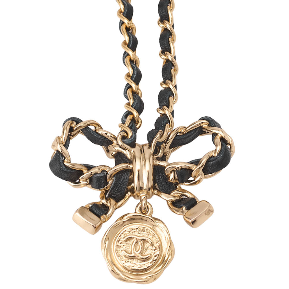 CHANEL Necklace, Coco Mark Ribbon 22A, Gold Plated, Gold, Gold-Tone Hardware, Pre-Owned - Vintage La Charme