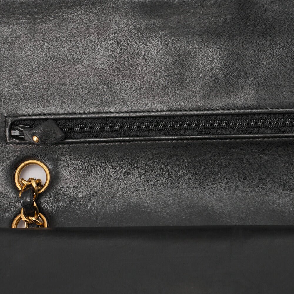 CHANEL Shoulder Bag Matelasse Double Flap Lambskin Black Gold-Tone Hardware Pre-Owned - Vintage La Charme