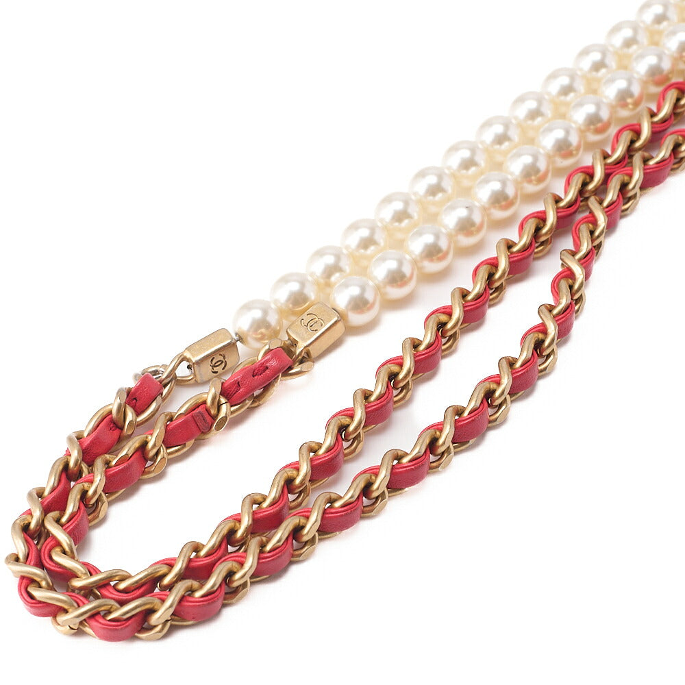 CHANEL Chain Shoulder Matelassé Pearl Chain Chain Wallet Lambskin Red Gold-Tone Hardware, Pre-Owned