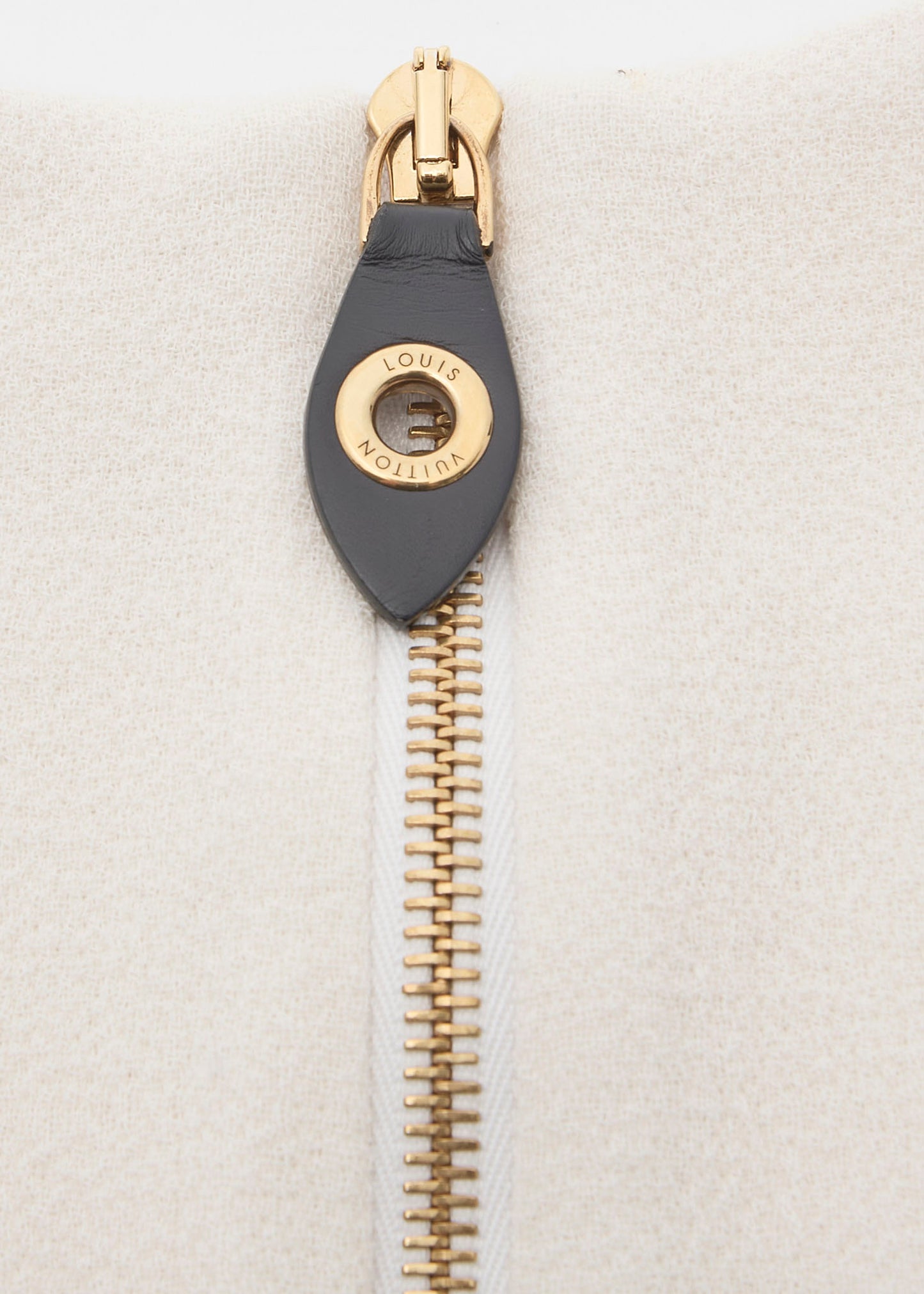 LOUIS VUITTON Louis Vuitton Belt Dress 34 Ivory Short Sleeve Dress Skirt Top Brand Gold-Tone Hardware, Pre-Owned