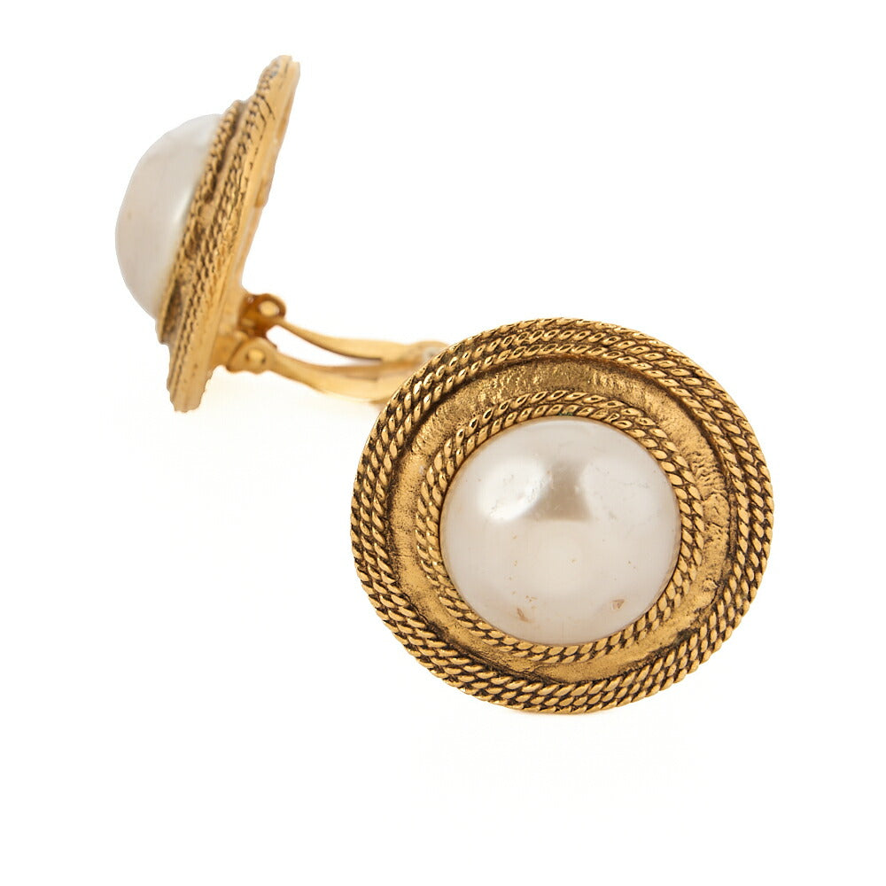 CHANEL Faux Pearl Earrings 25 GP Gold (Gold Plated) Gold-Tone Hardware, Pre-Owned
