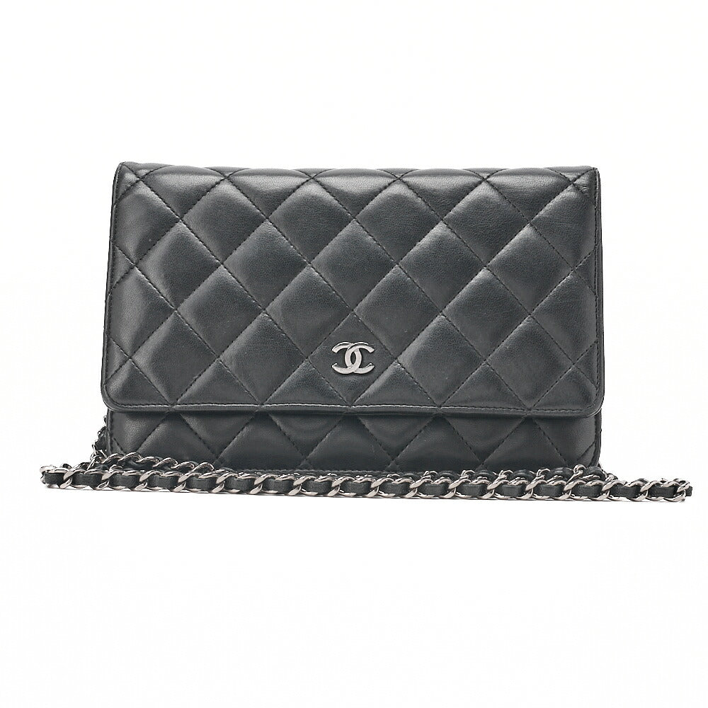 CHANEL 2.55 マトラッセ　ラムスキン　コンパクト　三つ折り財布 CHANEL 2.55 マトラッセ ラムスキン コンパクト 三つ折り財布 CHANEL