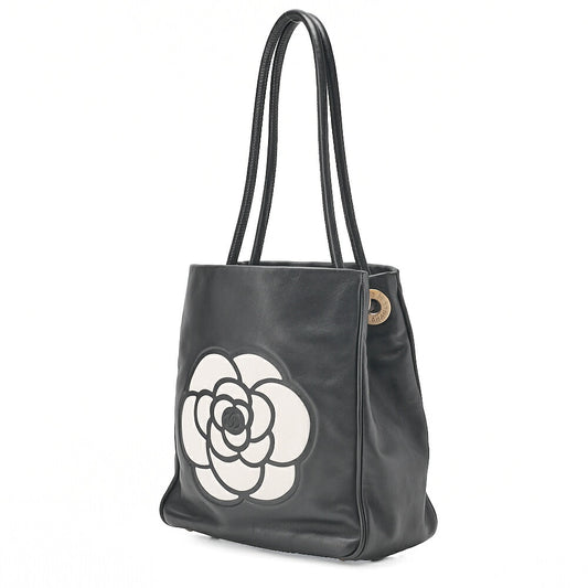 CHANEL カメリアライン トートバッグ ラムスキン ブラック×ホワイト ゴールド金具 中古