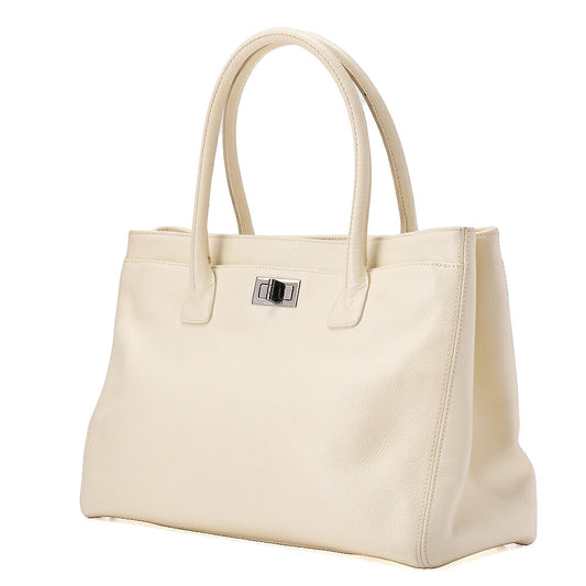CHANEL Tote Bag Executive Caviar Skin 2.55 White Silver-Tone Hardware, Pre-Owned