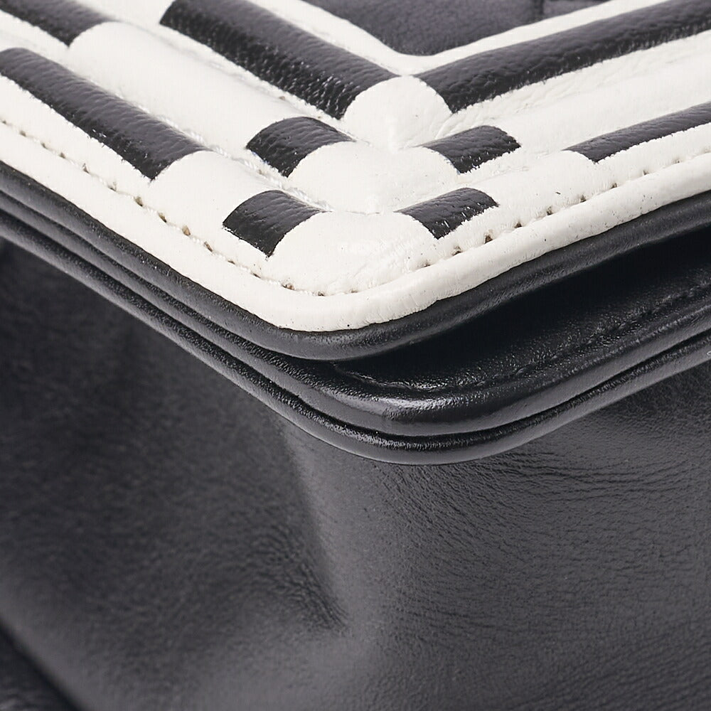 Chanel Boy Shoulder Bag Matelasse Chain Shoulder Lambskin Black Gold-Tone Hardware Pre-Owned - Vintage La Charme