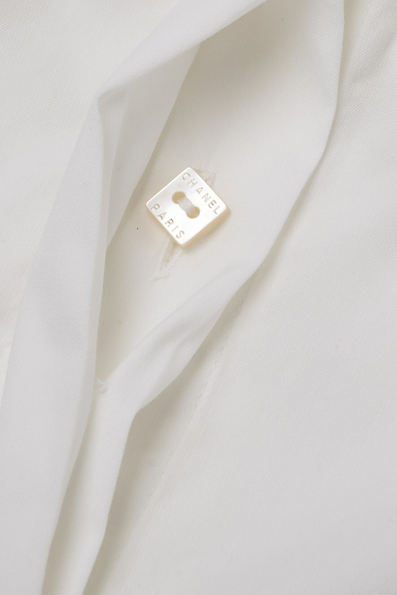 CHANEL Short Sleeve Shirt Blouse T-Shirt, Coco Mark, Cotton Blend, White, Silver-Tone Hardware, Pre-Owned - Vintage La Charme