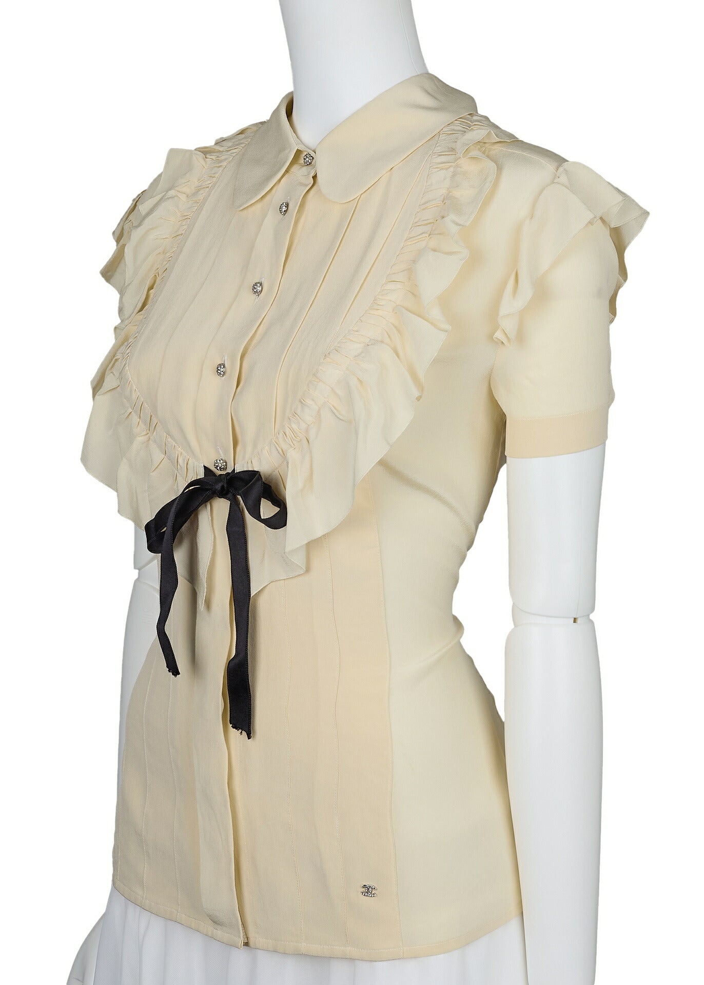 CHANEL Blouse, Short Sleeve, Cut-and-Sew, 100% Silk, Beige, Gold-Tone Hardware, Pre-Owned - Vintage La Charme
