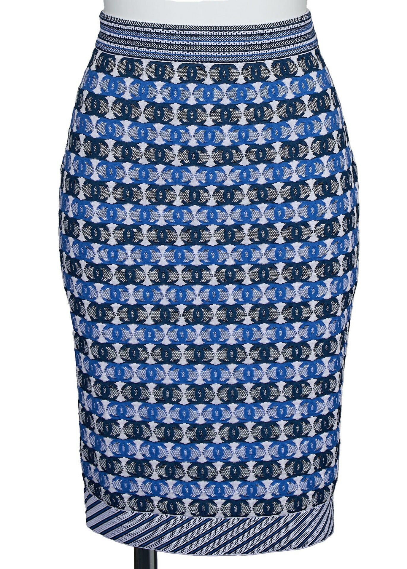 CHANEL Set Up Ensemble, Coco Mark CC Jacquard, Cotton Blend, Blue, Silver-Tone Hardware, Pre-Owned - Vintage La Charme