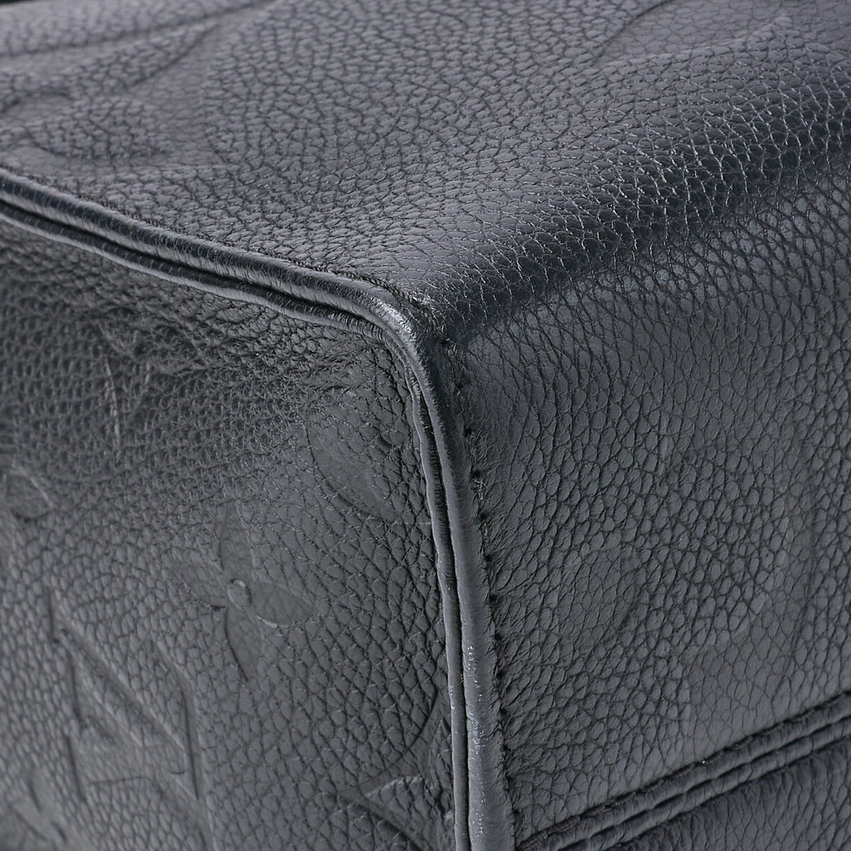 Louis Vuitton OnTheGo PM Tote Bag 2WAY Monogram Unplanted Leather Black Gold-Tone Hardware Pre-Owned - Vintage La Charme